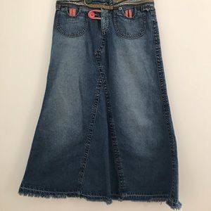 Cabi BOHO long skirt modest embroidered sz 6 denim